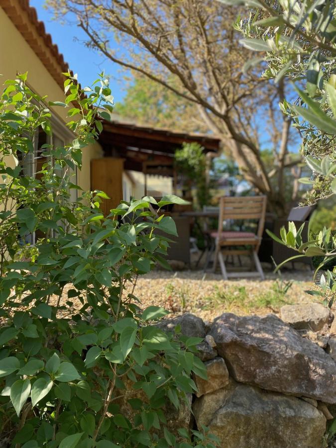 Entrecasteaux L'Eveil En Provence B&B 외부 사진