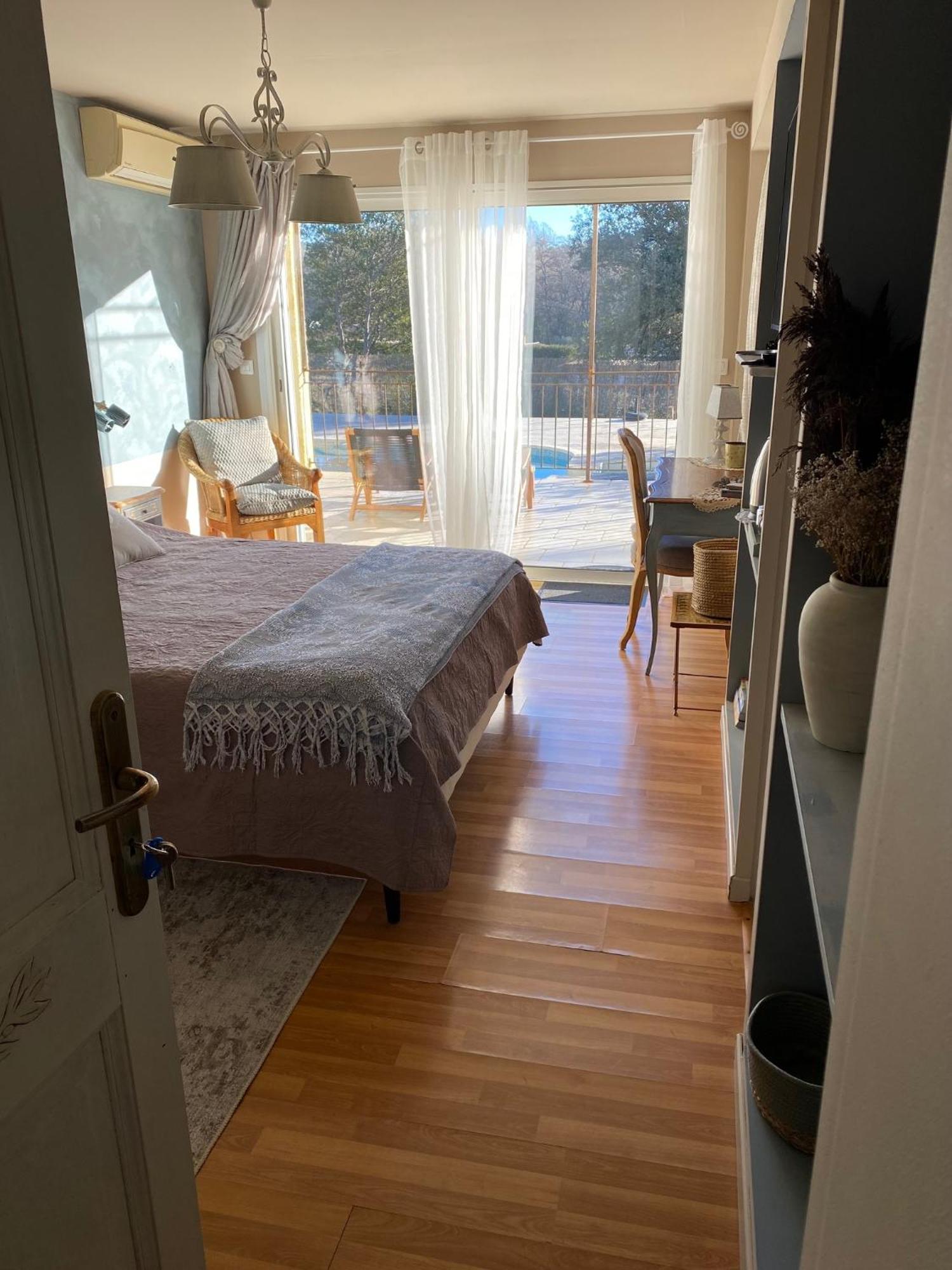 Entrecasteaux L'Eveil En Provence B&B 외부 사진