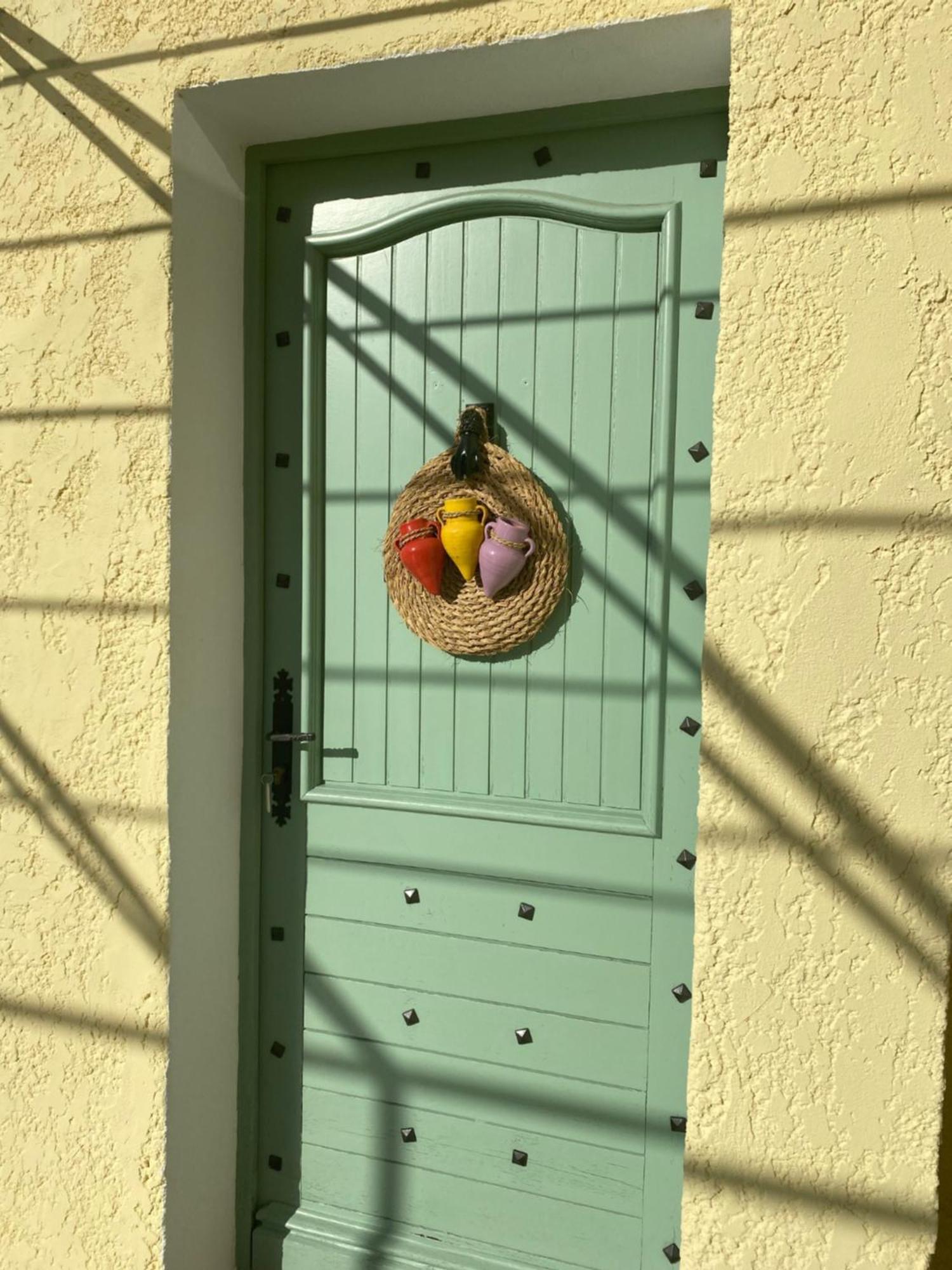Entrecasteaux L'Eveil En Provence B&B 객실 사진